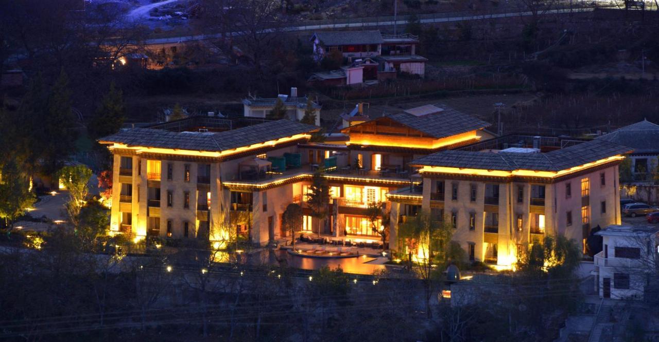 Отель Lux* Tea Horse Road Benzilan Экстерьер фото
